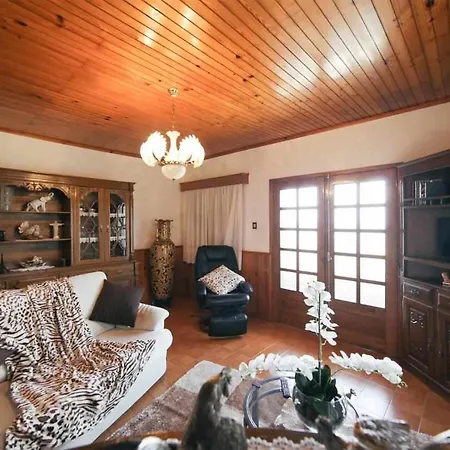 Nyaraló Do Salgueirinho Santo Tirso