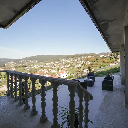 Do Salgueirinho * 圣托·蒂尔索